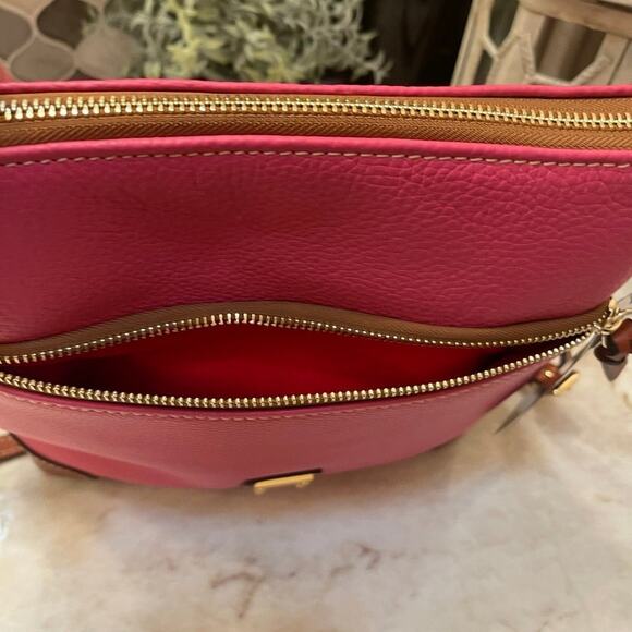 Dooney & Bourke pebbled leather crossbody PINK NWT   Rare color - Picture 10 of 15